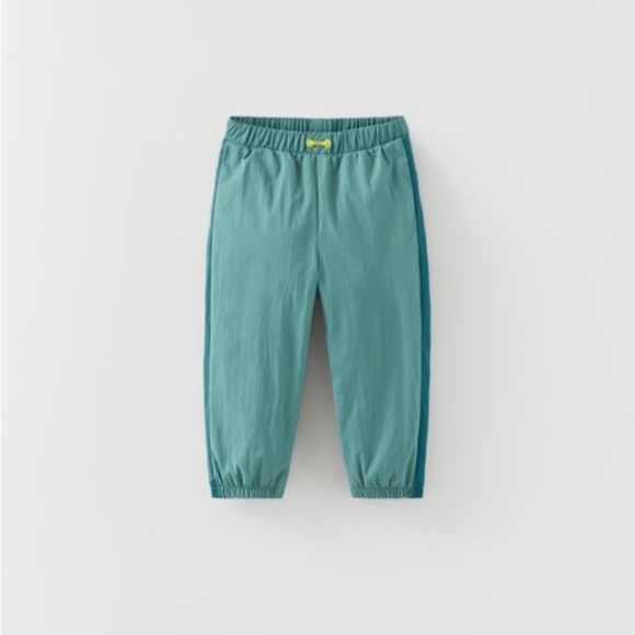 Zara Other - Water Repellent Side Stripe Pants Size 4-5 Years
